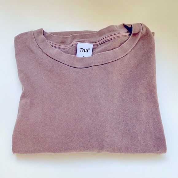 Aritzia TNA sz.M long sleeve shirt